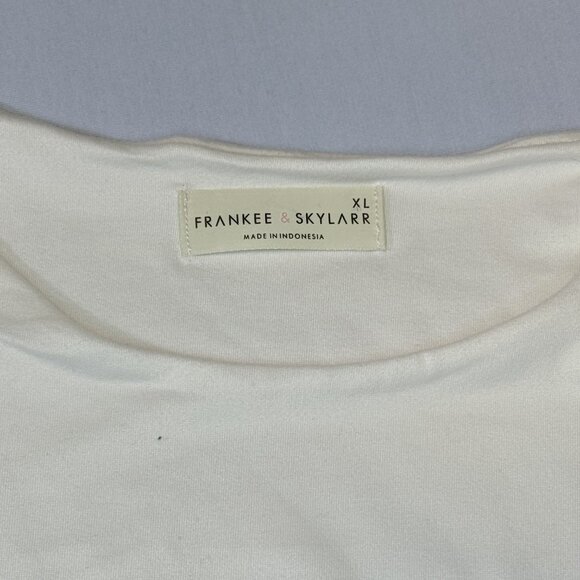 Frankee & Skylarr White Short Sleeve Top - Picture 2 of 4